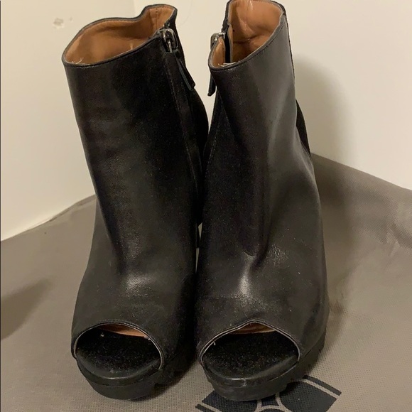 Heeled Boots - Picture 2 of 5